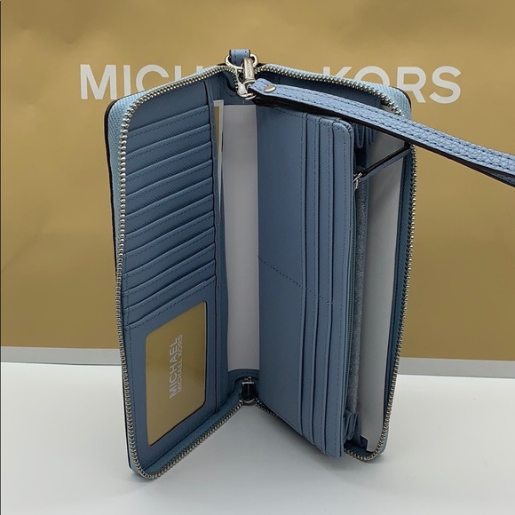 MICHAEL KORS JET SET TRAVEL LG TRVL CONTINENTAL - Picture 9 of 16